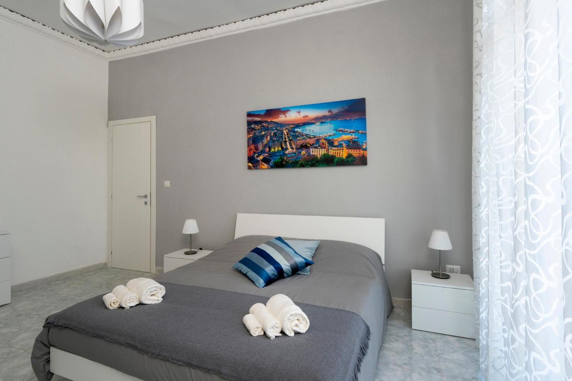 Vista Duomo Apartment Naples Luaran gambar